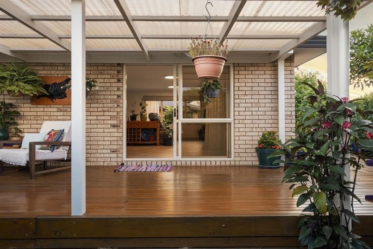 Photo of property in 21 Dowman Place, Te Puke, 3119