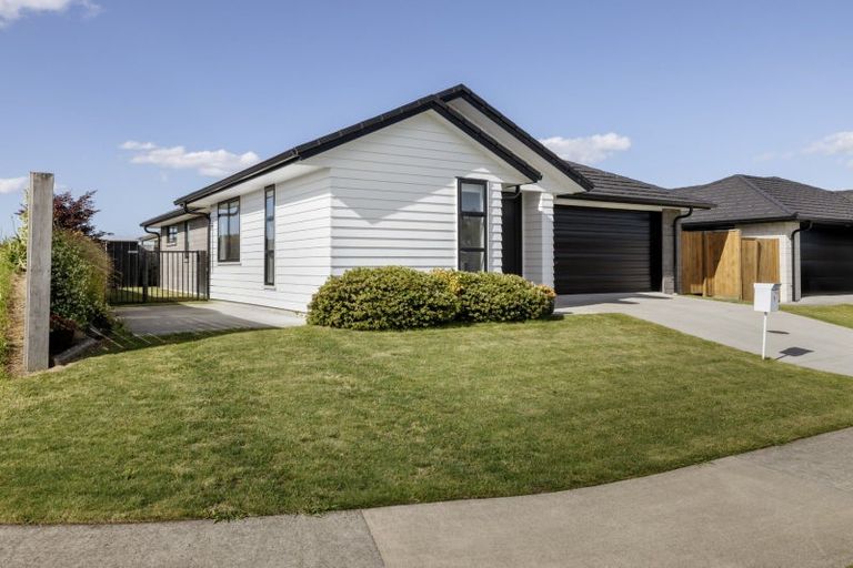 Photo of property in 1 Mary Place, Pyes Pa, Tauranga, 3112