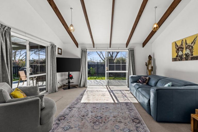 Photo of property in 1229 Louie Street, Parkvale, Hastings, 4122