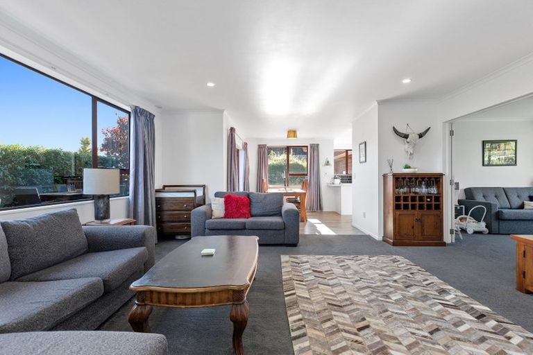 Photo of property in 5 Macarthur Mews, Rototuna, Hamilton, 3210