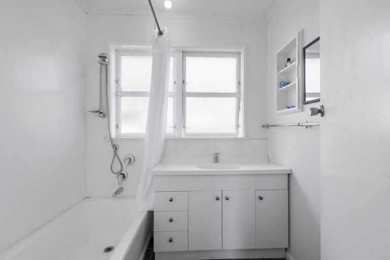 Photo of property in 79 Taumaihi Street, Bulls, 4818