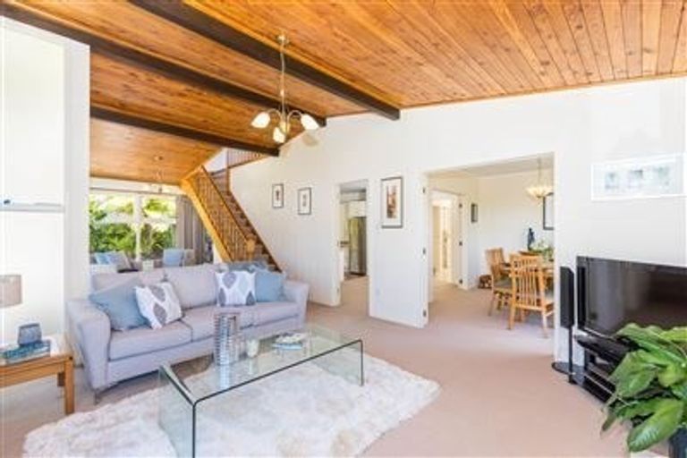 Photo of property in 39 Mountbatten Avenue, Hillcrest, Auckland, 0627