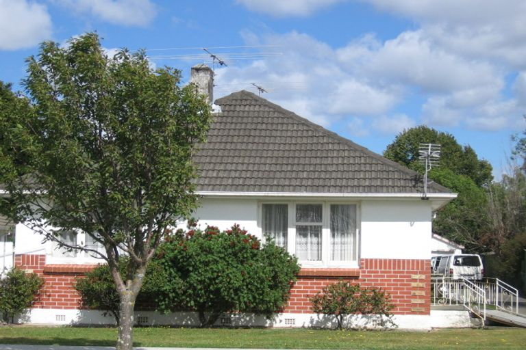 Photo of property in 1/39 Tararua Street, Trentham, Upper Hutt, 5018