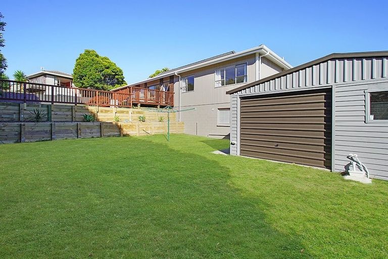 Photo of property in 9 Banksia Place, Goodwood Heights, Auckland, 2105