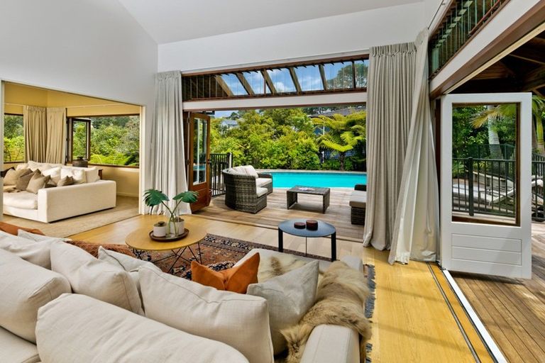 Photo of property in 24b Channel View Road, Campbells Bay, Auckland, 0630