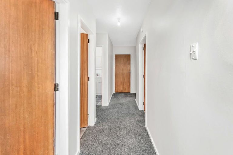 Photo of property in 8 Coates Place, Rangiora, 7400