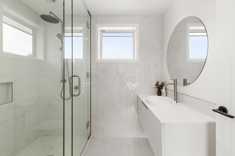 Photo of property in 31 Arihi Crescent, Frimley, Hastings, 4120