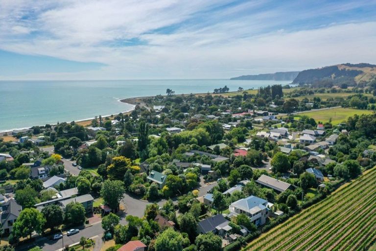 Photo of property in 26 Cedar Road, Te Awanga, 4102