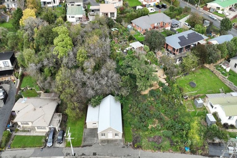 Photo of property in 186 Main South Road, Green Island, Dunedin, 9018