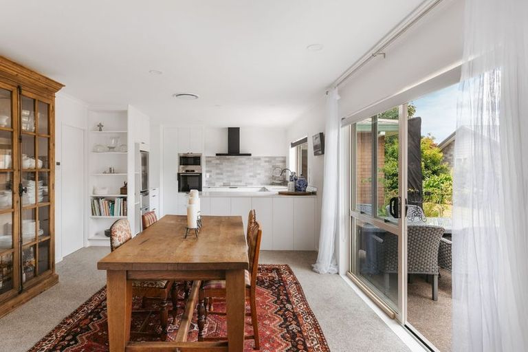 Photo of property in 5 Links View Drive, Omokoroa, 3114