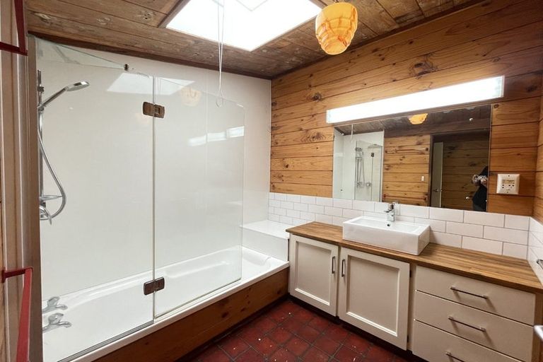 Photo of property in 41b Barrett Road, Whalers Gate, New Plymouth, 4310