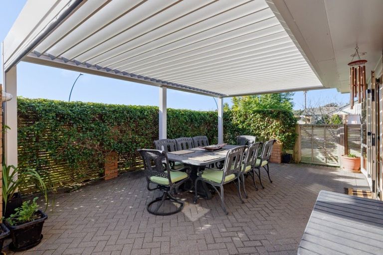 Photo of property in 1 Donnington Place, Bethlehem, Tauranga, 3110