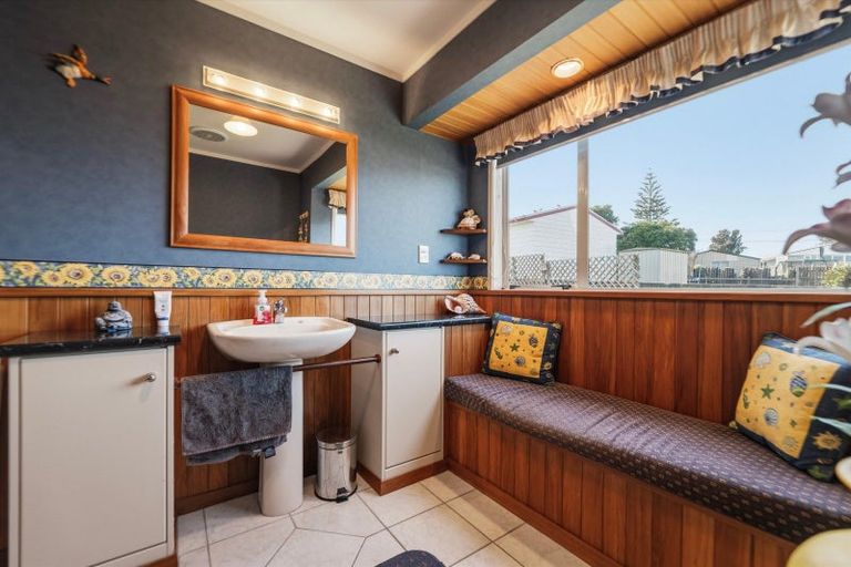 Photo of property in 16 Ngaparaoa Drive, Maketu, Te Puke, 3189