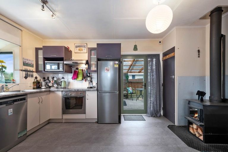 Photo of property in 17 Runuku Grove, Turangi, 3334