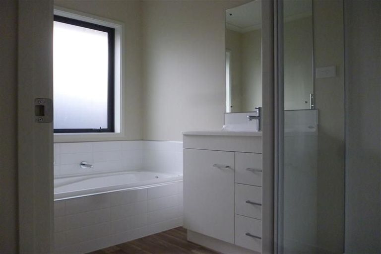 Photo of property in 35 Valiant Street, Wigram, Christchurch, 8042