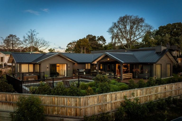 Photo of property in 68 Breadalbane Avenue, Havelock North, 4130