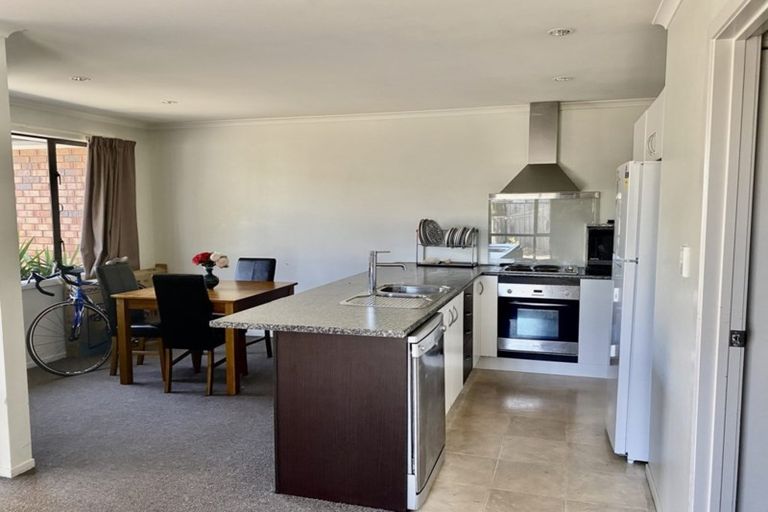 Photo of property in 4d Gadsby Place, Hamilton East, Hamilton, 3216