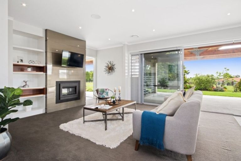 Photo of property in 96 Dyke Road, Karaka, Papakura, 2580