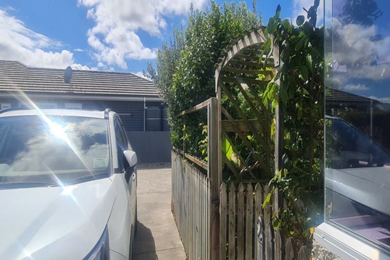 Photo of property in 2/809 Matai Street, Raureka, Hastings, 4120