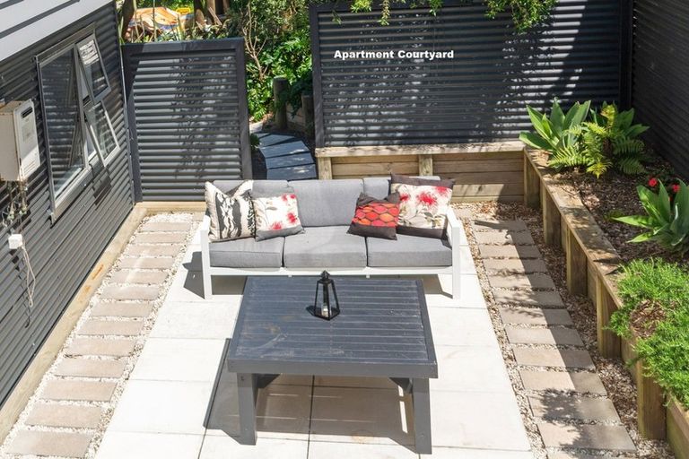 Photo of property in 133 Waitea Road, Muriwai, Waimauku, 0881