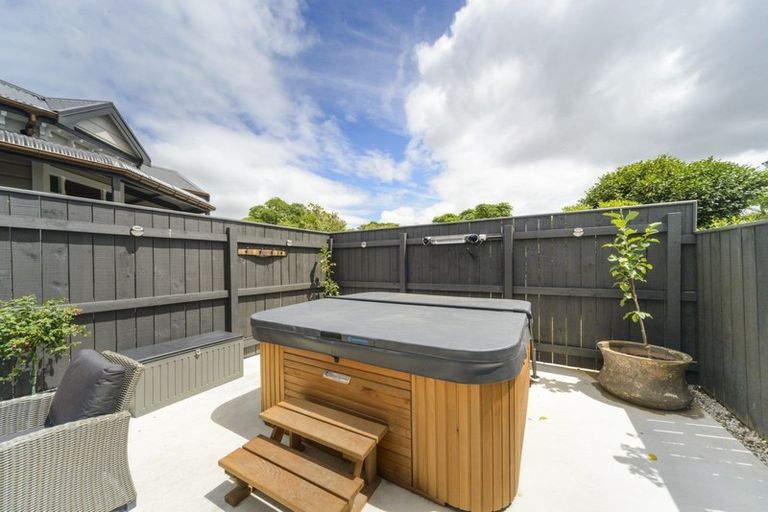 Photo of property in 5 Queen Street, Feilding, 4702