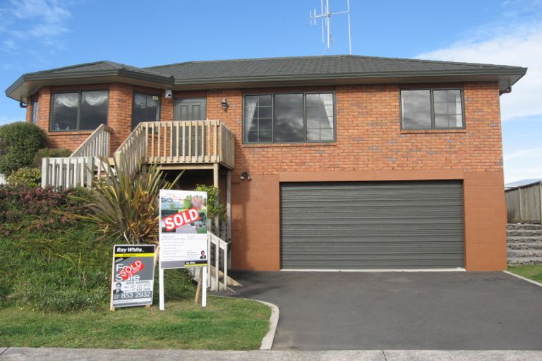 Photo of property in 8 Pointon Glade, Grandview Heights, Hamilton, 3200