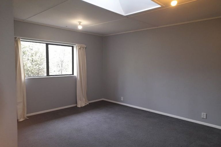 Photo of property in 18 Otupai Street, Two Mile Bay, Taupo, 3330