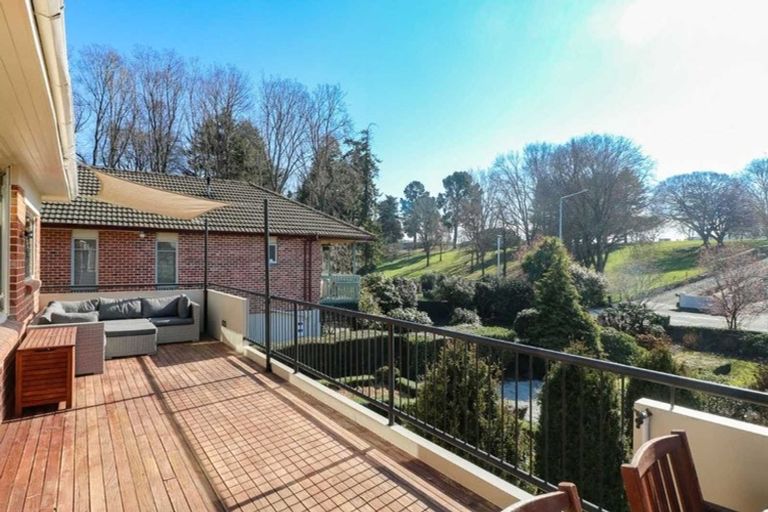 Photo of property in 18 Onslow Street, West End, Timaru, 7910