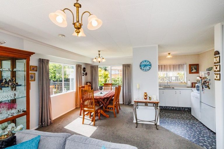 Photo of property in 58a Geraldine Crescent, Cloverlea, Palmerston North, 4412