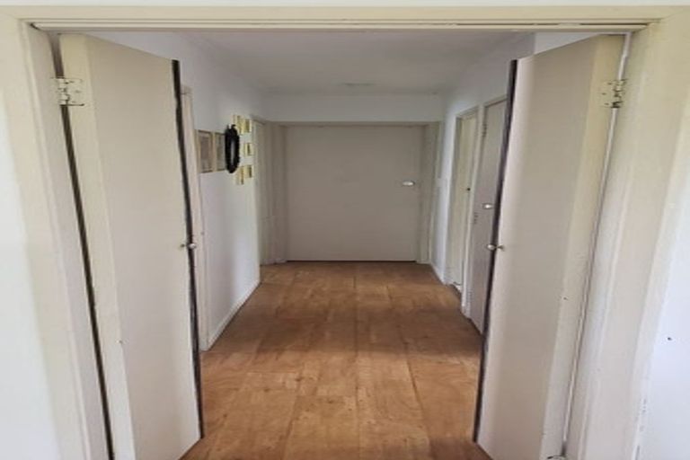 Photo of property in 5 Foley Place, Torbay, Auckland, 0632