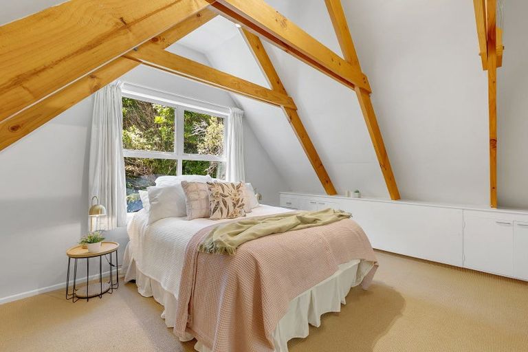 Photo of property in 64 Cluny Road, Plimmerton, Porirua, 5026