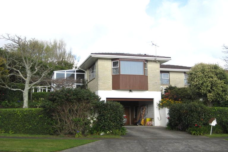 Photo of property in 9 Tiverton Crescent, Whalers Gate, New Plymouth, 4310