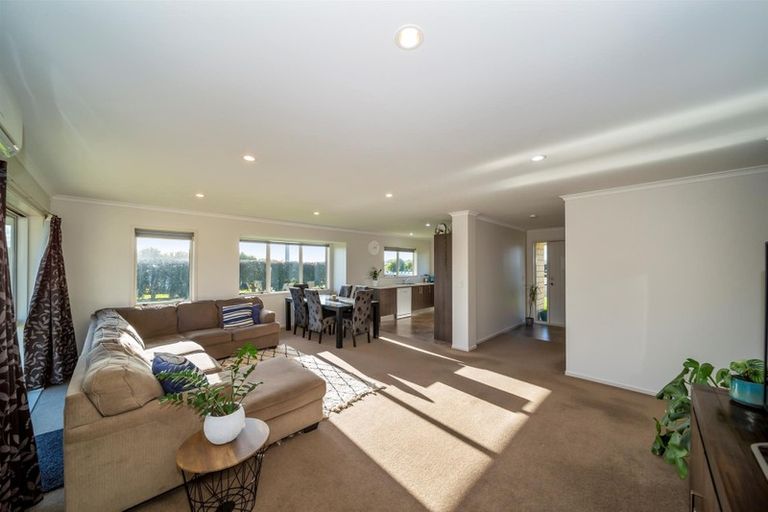 Photo of property in 470 Turuturu Road, Hawera, 4674