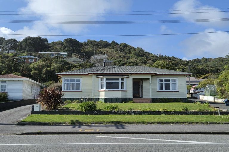 Photo of property in 29 Main South Road, Karoro, Greymouth, 7805