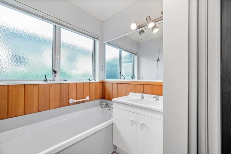 Photo of property in 5b Mckenzie Road, Owhata, Rotorua, 3010