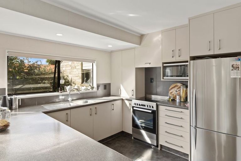 Photo of property in 120 Endeavour Avenue, Flagstaff, Hamilton, 3210