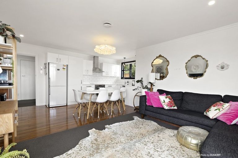 Photo of property in 50a Ahuriri Street, Strathmore Park, Wellington, 6022