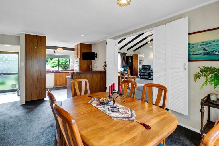 Photo of property in 21 Kowhai Street, Inglewood, 4330