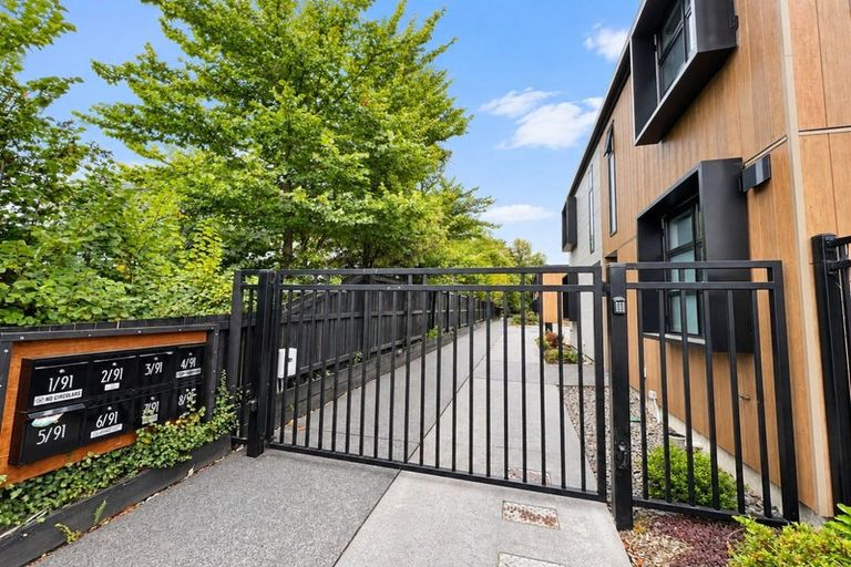 Photo of property in 8/91 Springfield Road, St Albans, Christchurch, 8014