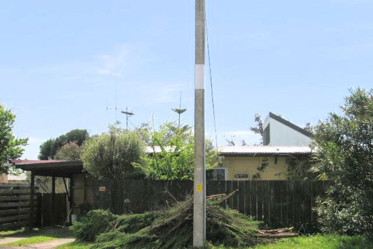 Photo of property in 1233 Papamoa Beach Road, Papamoa Beach, Papamoa, 3118