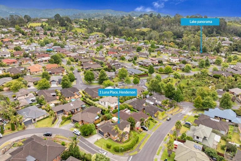 Photo of property in 1 Luna Place, Henderson, Auckland, 0612