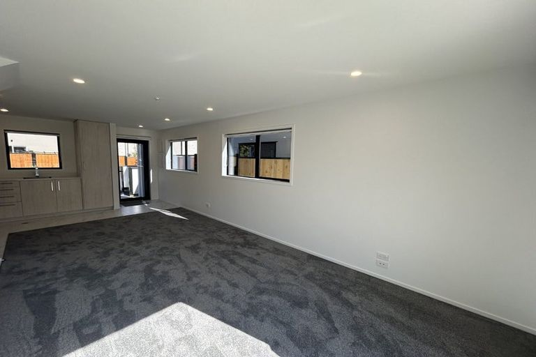 Photo of property in 1/3 Matata Place, Dallington, Christchurch, 8061