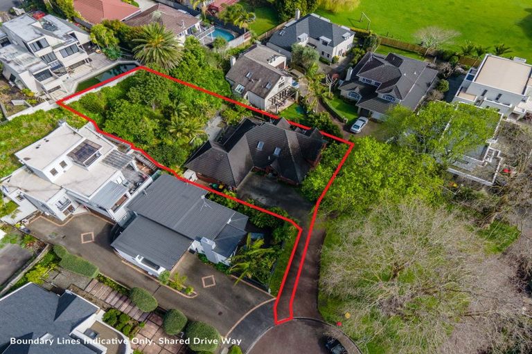 Photo of property in 36 Oakwood Grove, Eastern Beach, Auckland, 2012