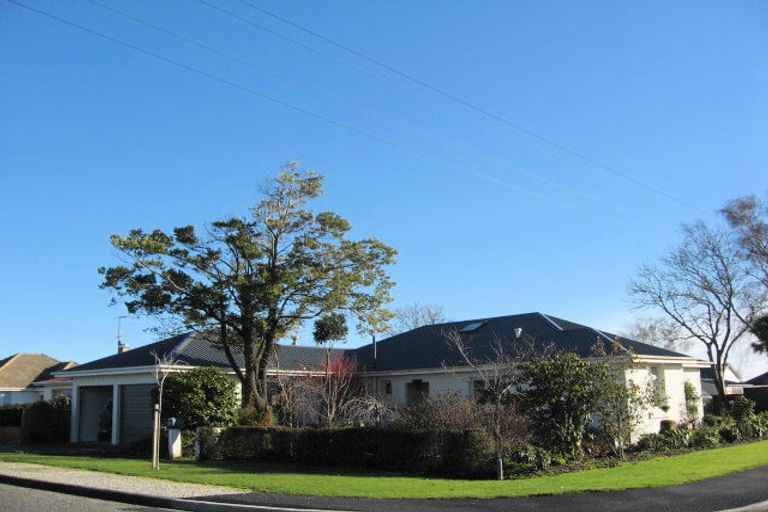 Photo of property in 34 Mary Street, Winton, 9720