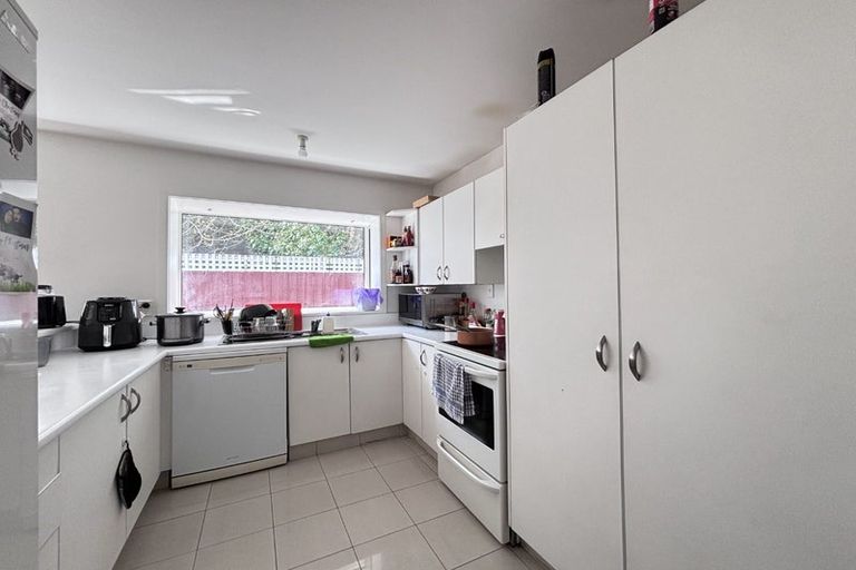 Photo of property in 3/32 Picton Avenue, Riccarton, Christchurch, 8011