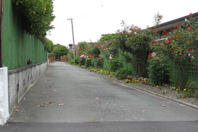 Photo of property in 1/37 Waimairi Road, Upper Riccarton, Christchurch, 8041