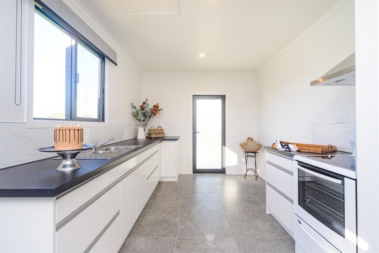 Photo of property in 20 Ngareta Street, Marton, 4710