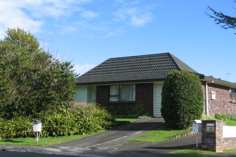 Photo of property in 10 Leonard Place, Dinsdale, Hamilton, 3204
