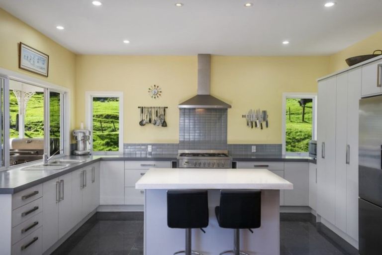 Photo of property in 40 Grant Road, Kinloch, Taupo, 3385