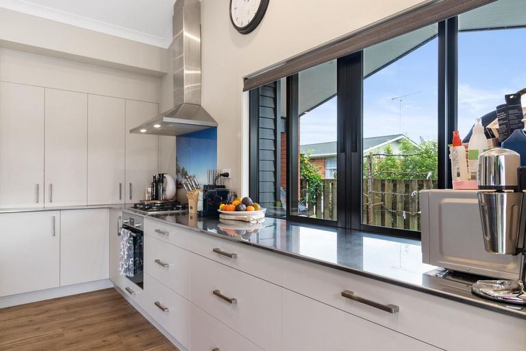 Photo of property in 53b Byron Street, Leamington, Cambridge, 3432